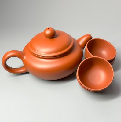 Автентичний китайський чайник 500 мл та 4 піали по 55мл з ісинської глини червоний id_8850 фото
