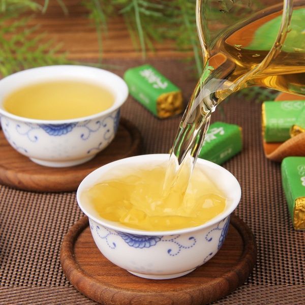 Отборный Шэн Пуэр Бан Чжан из древних деревьев shēng ch&aacute; bān zhāng gǔ sh&ugrave; 5шт по 7г, Китай id_12439 фото