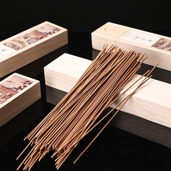 Пахощі натуральні в подарунковій дерев'яній упаковці Incense Moon - знімає стрес, сприяє релаксації 50г, Китай id_11551 фото