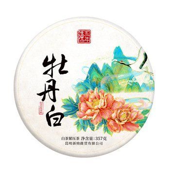 Выдержанный белый чай B&aacute;i Mǔdān Gǔ Sh&ugrave; Ch&aacute; Белая Пион из древних деревьев Цзиньгу - прародины чайного дерева 2021г 357г, Китай id_12287 фото